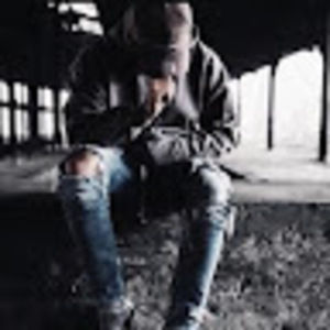 Meet your Posher, Lazaro luis